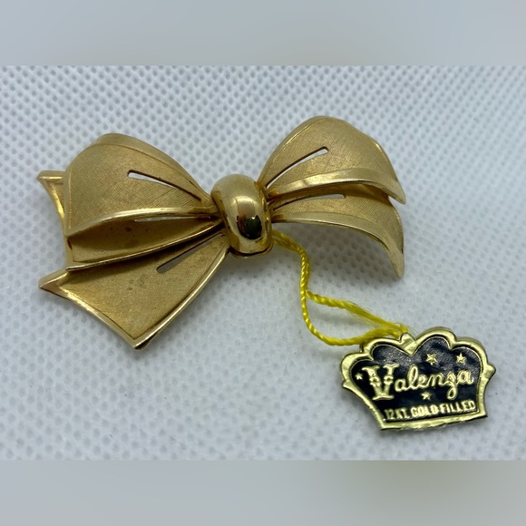 Vintage NOS Signed Valenza Brushed Gold Bow Shape Brooch Pin, 1/20 12k GF - Picture 4 of 7